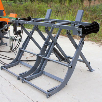 Hydraulische houtverwerker met loglifter en logtafel 300 kg capaciteit model