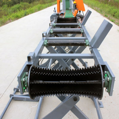 Hydraulische houtverwerker met loglifter en logtafel 300 kg capaciteit model