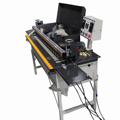 Draagbare houtbewerkingsmachine voor houtbewerking 1900*1300*560 mm